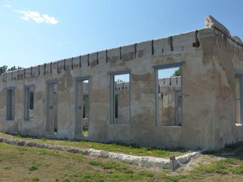 25 - Fort Laramie Ruins